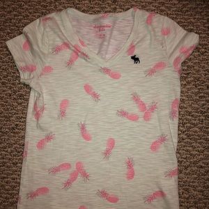 abercrombie teal shirt with pink pineapples!
